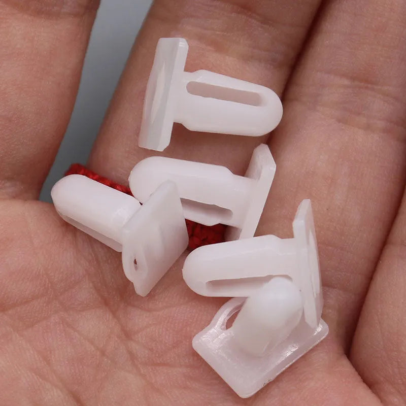 Automobile plastic nails and buckles in D318 colour, made from PA66 material, pack of 60 pieces for vehicle interior fastening