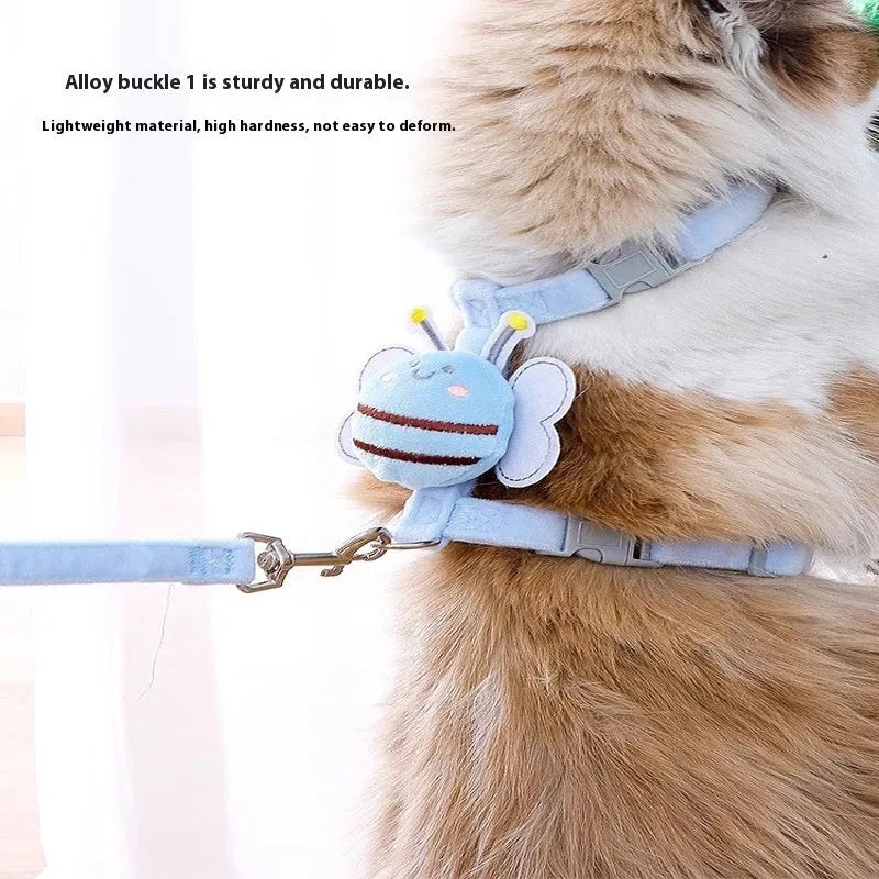 Adjustable bee-shaped cat lead with extendable rope in blue, pink, or yellow colours