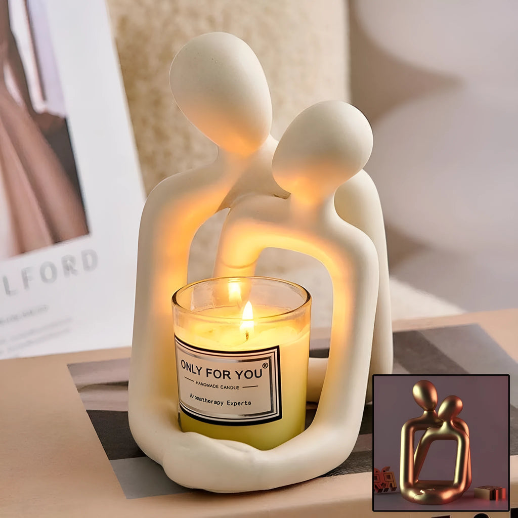 Modern resin couple statue in gold or milky white finish for bookshelf and desk decoration