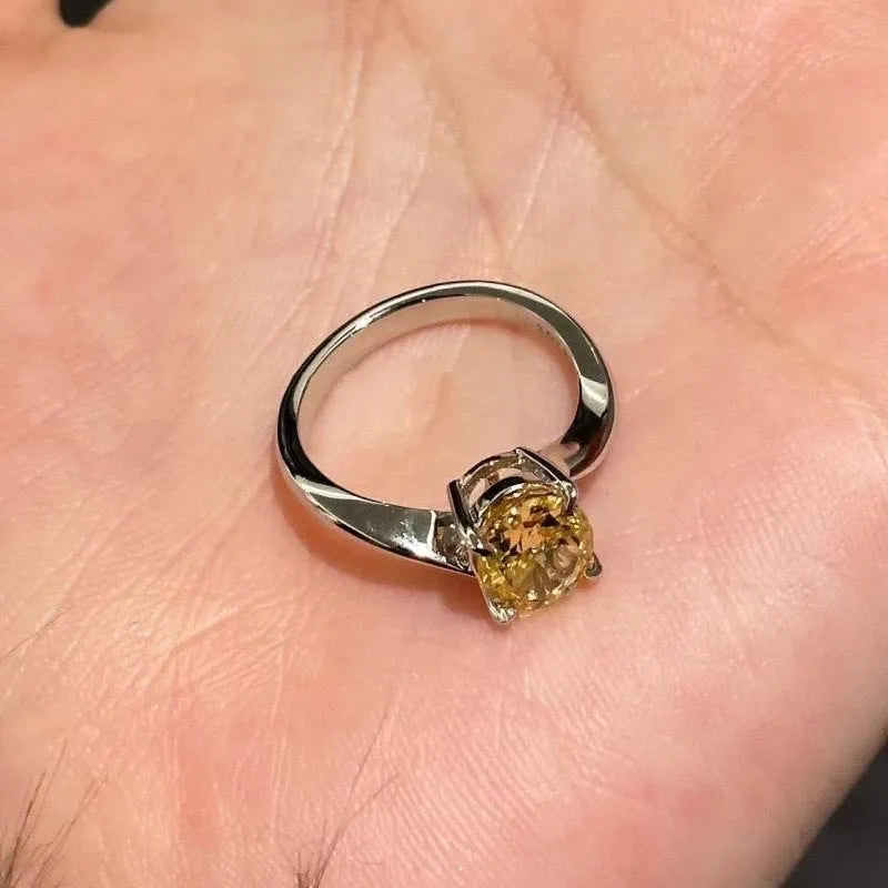 Women's yellow rock sugar fashion ring made from copper with Seiko treatment