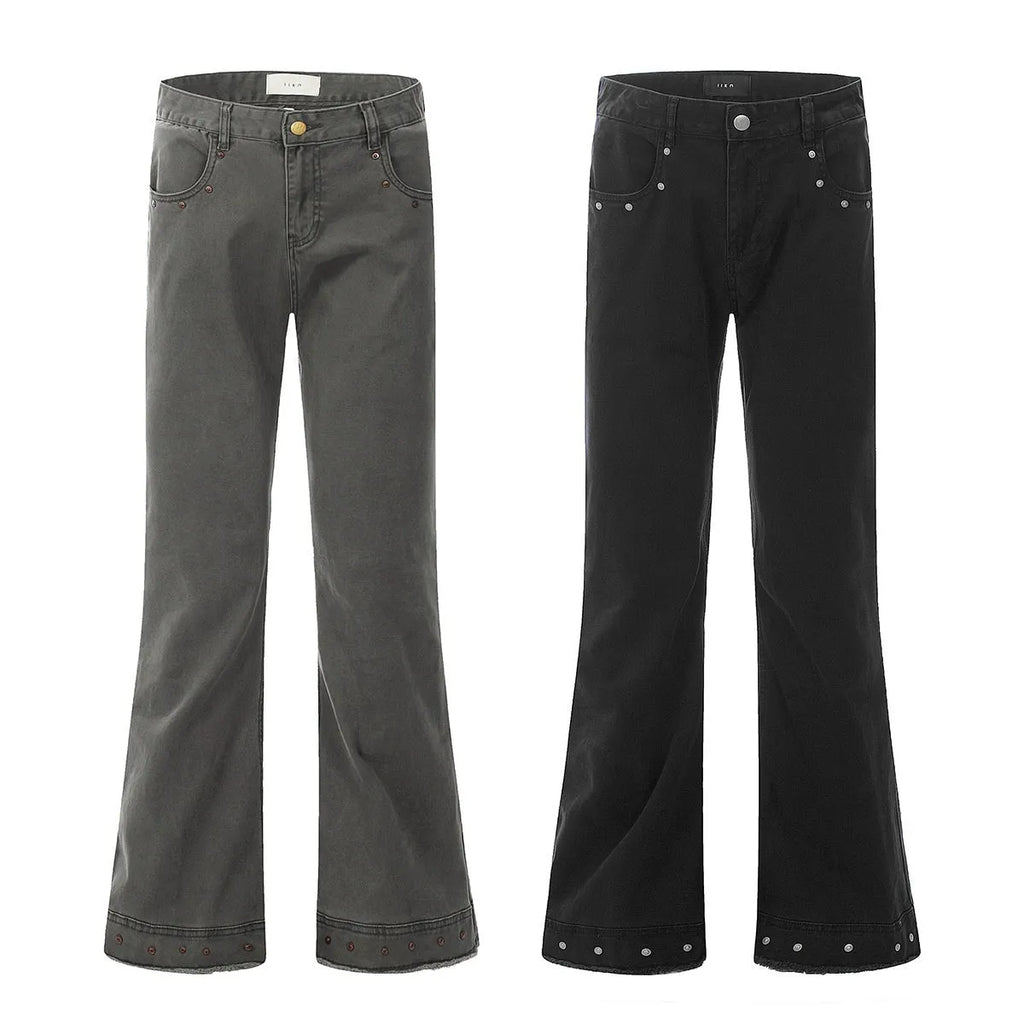 American retro straight-leg jeans in black cotton with horn-shaped leg openings and mid-waist design