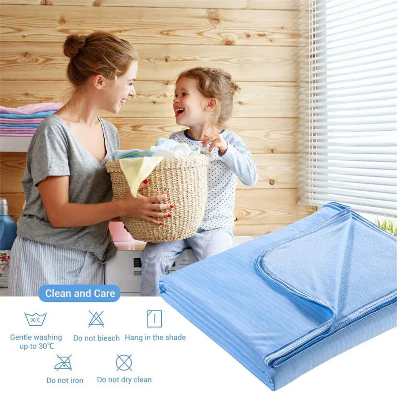 Blue cooling blanket with Japanese Q-Max 0.4 heat-absorbing fibres measuring 180cm wide
