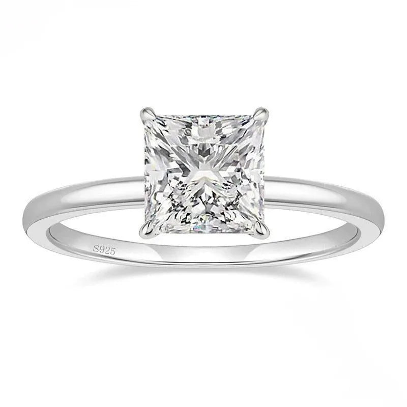 925 silver geometric ring with round zirconium centre in silver finish on grey background