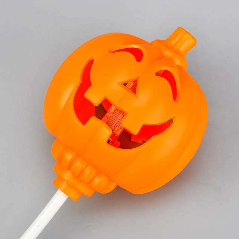 Pumpkin-shaped lamp with USB charging, 22cm tall, emitting yellow or purple light for holiday decor