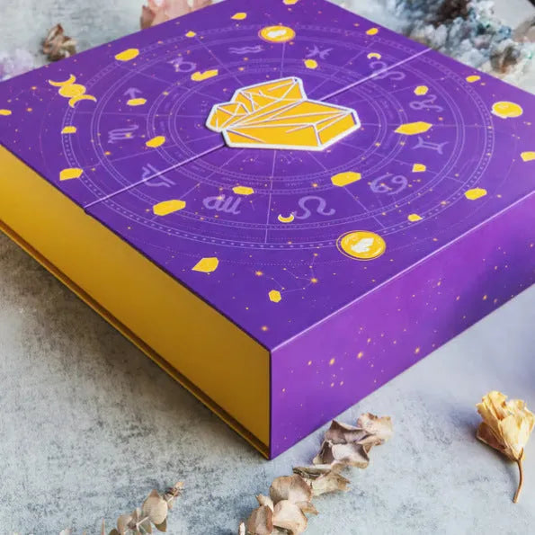 A paper Halloween countdown gift box with dimensions 33.5cm by 30.5cm.