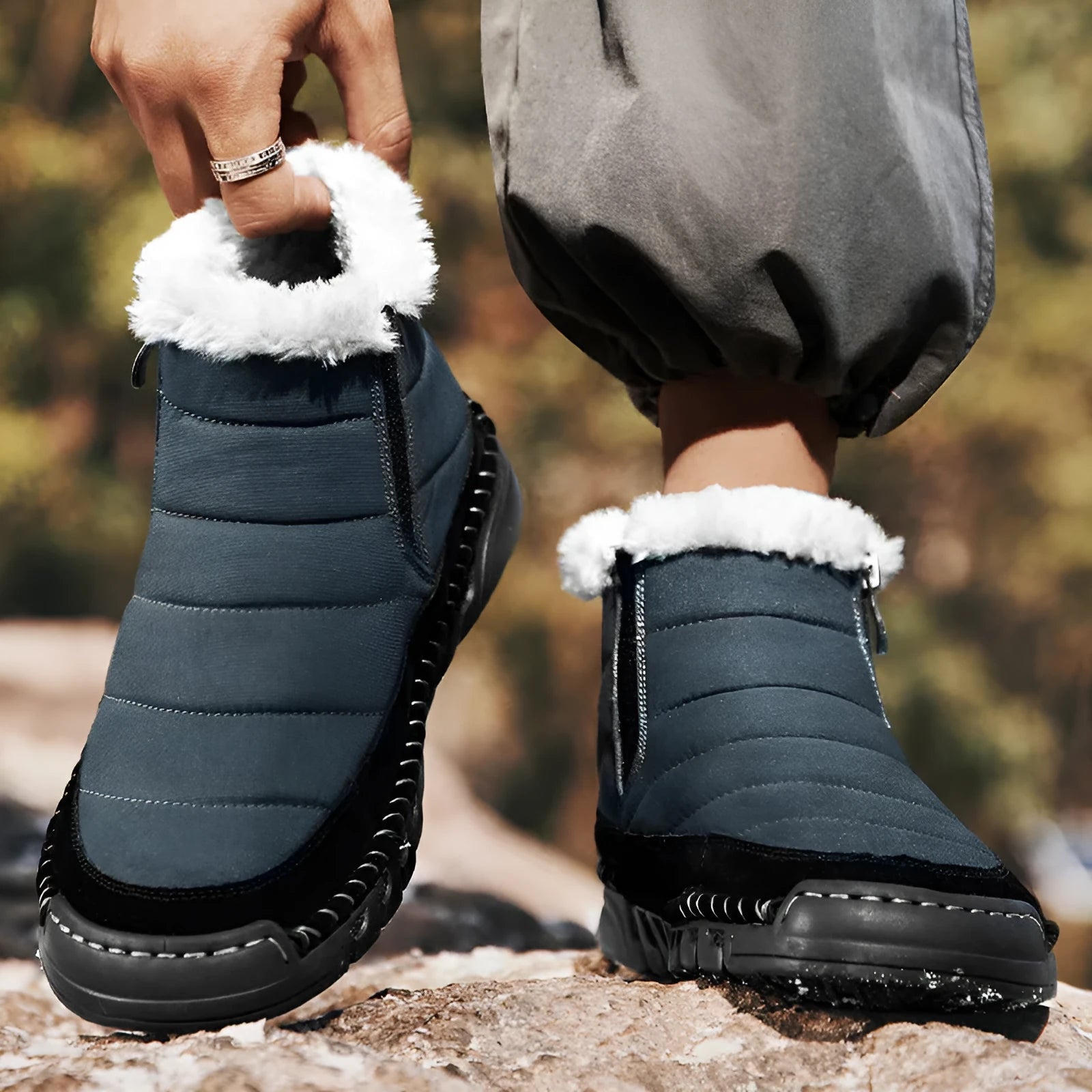 Men's plus size snow boots in black blue green yellow with artificial plush lining and rubber soles