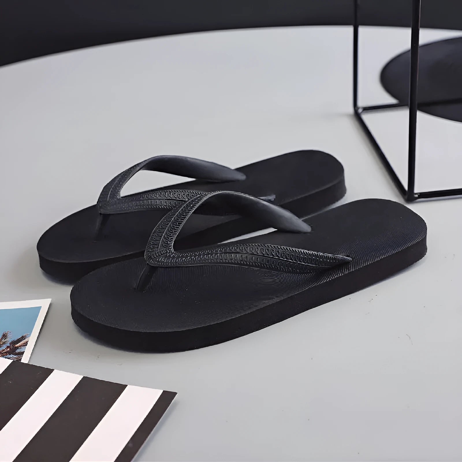 Fish label rubber flip-flops with non-slip soles in green, red, blue, or black colours