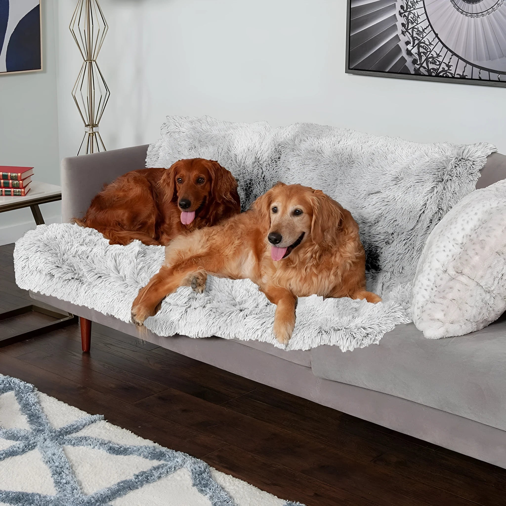 Plush waterproof dog cushion blanket in grey colour with double-layer thickening