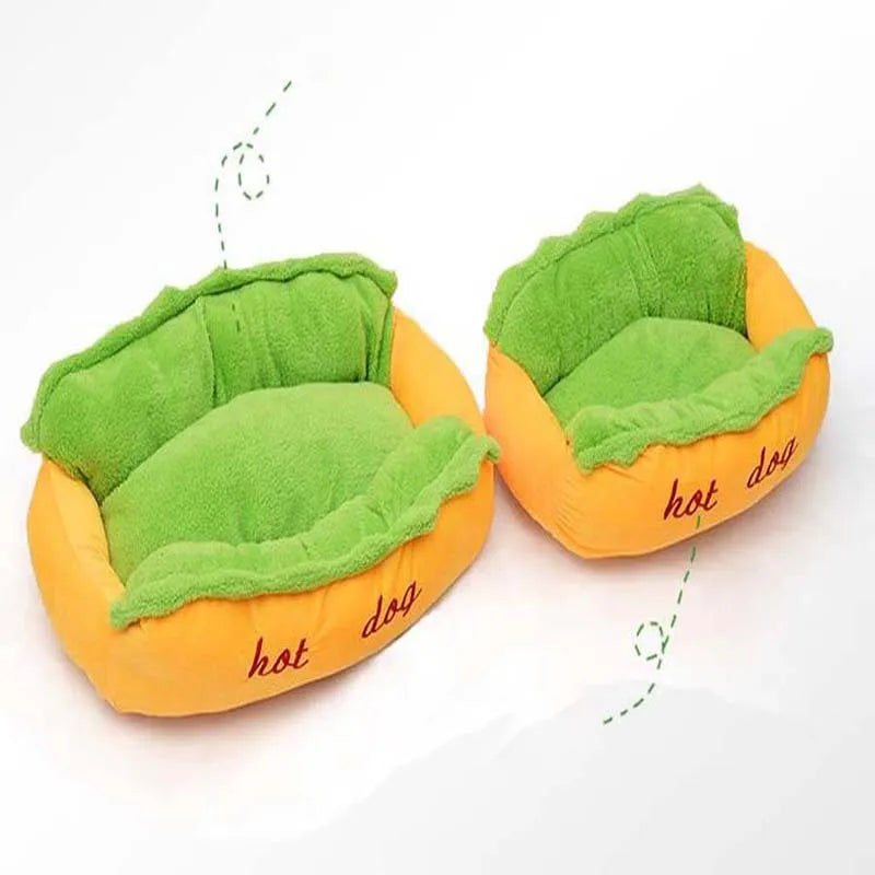 Soft flannelette removable dog bed with jean cloth border and anti-slip base in beige.