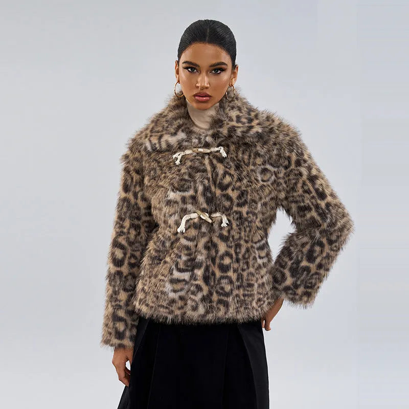 Women's leopard print coat with regular sleeves, 50cm length, in street fashion style