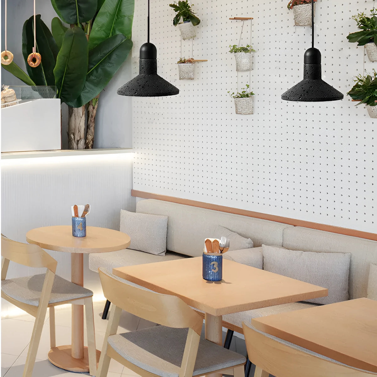Industrial iron bar table chandelier with adjustable height and LED lighting in black or gold colour options