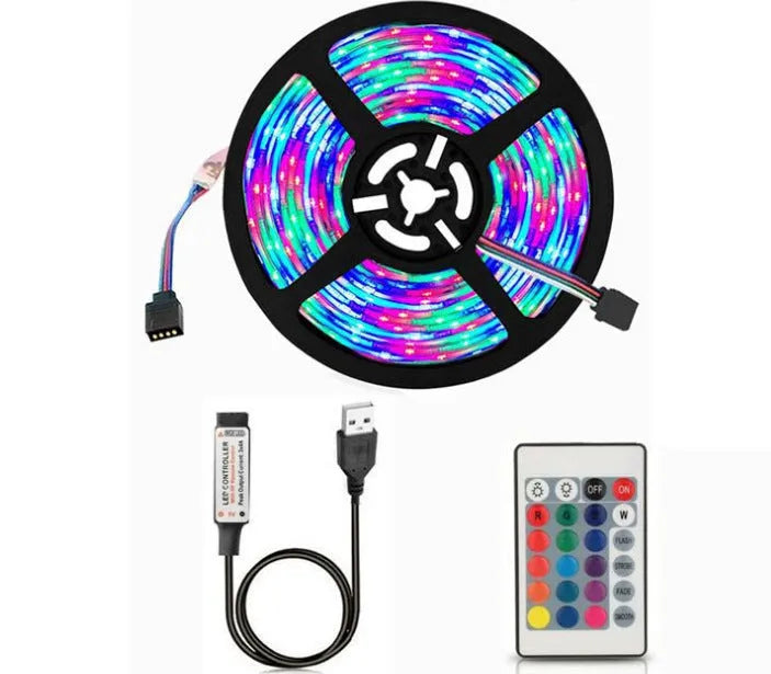 Close-up of a flexible white USB LED light strip with SMD5050 chips and a USB plug.