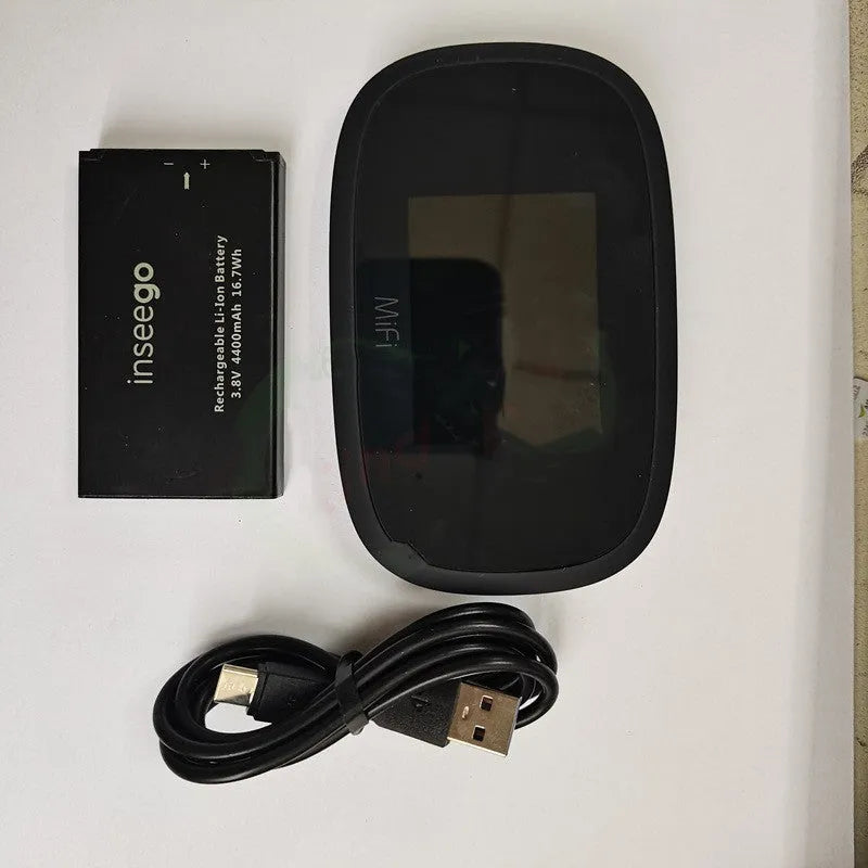Black portable 4G wireless router showing compact 10x20x3cm dimensions with dual-core processor for 150Mbps speeds