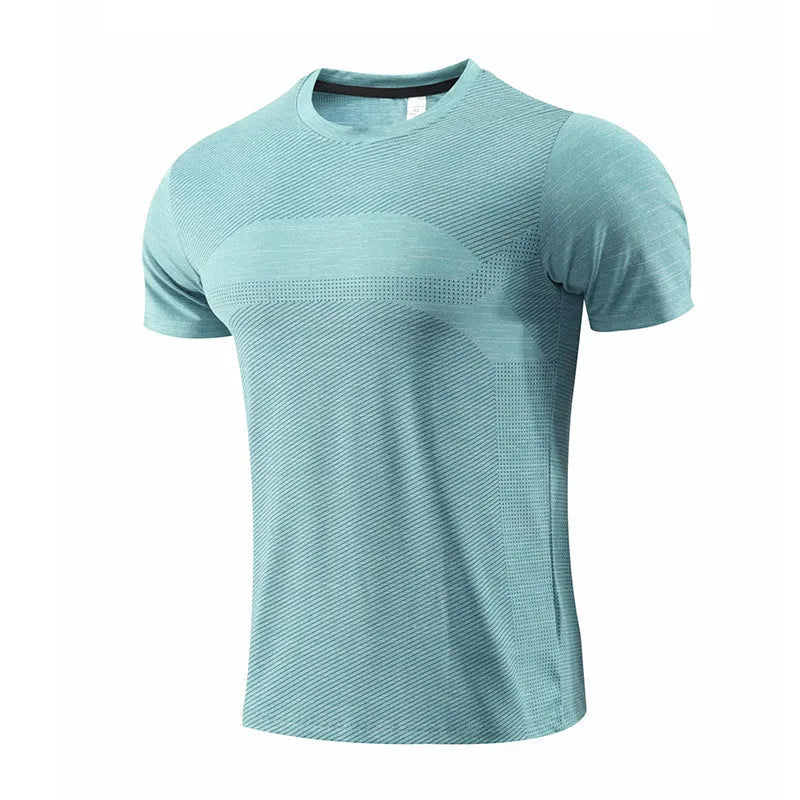 Short-sleeved running t-shirt in polyester fabric with moisture-wicking properties for athletic activities
