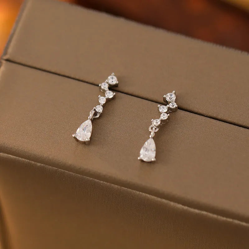 925 sterling silver water drop zircon earrings for women in gold or white gold colour with geometric shape