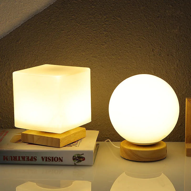 Nordic solid wood USB table lamp with touch dimming, 15cm by 18cm, in flower-shaped design for bedroom use