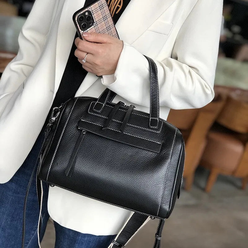 Boston Lychee Pattern Shoulder Messenger Bag in black genuine leather with internal organisation pockets