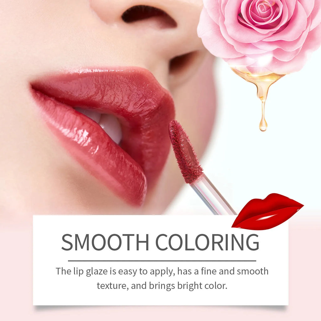 Double-headed lip liner and lacquer pen showing 0.5mm pencil tip and matte lacquer bullet in three colour options