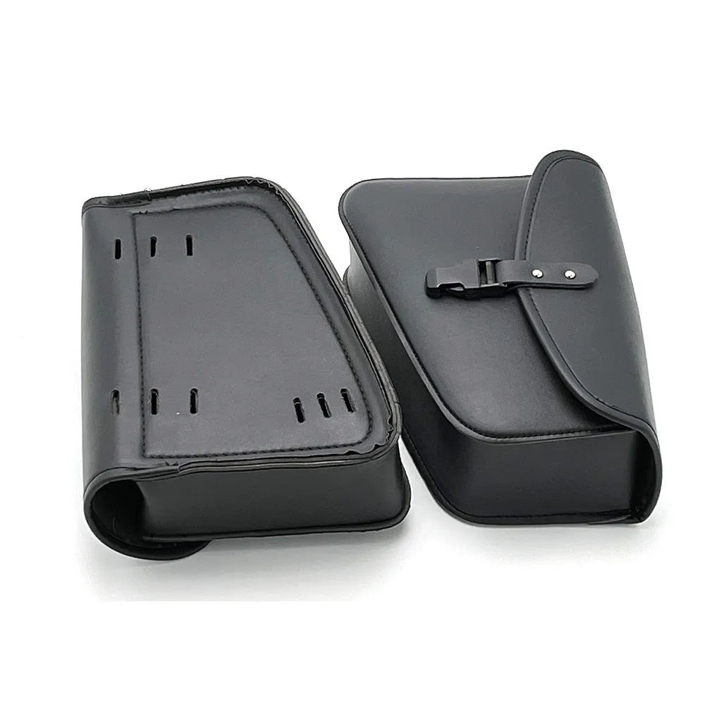 Black motorcycle swingarm bag mounted on Harley Sportster with 30x24x20cm dimensions