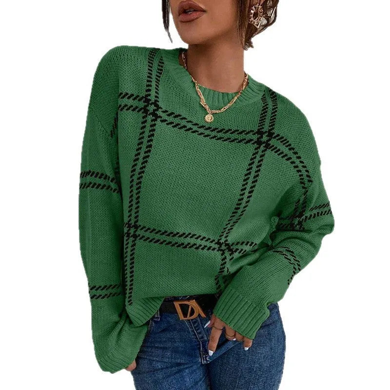 Women's plaid colour-block crew neck sweater in loose fit with apricot, black, beige stripes, red, and green pattern