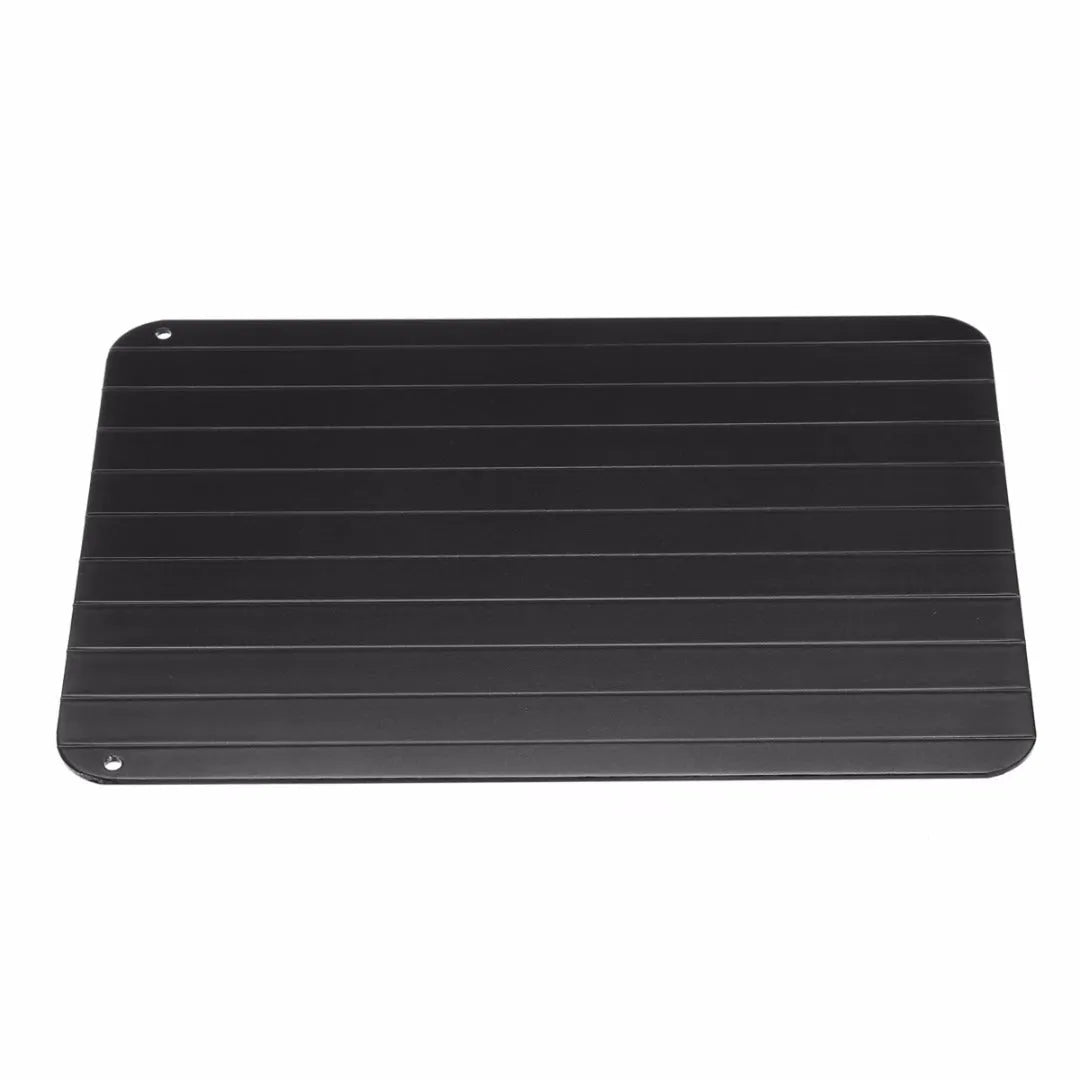 Black aluminium quick defrosting tray for thawing frozen food without electricity