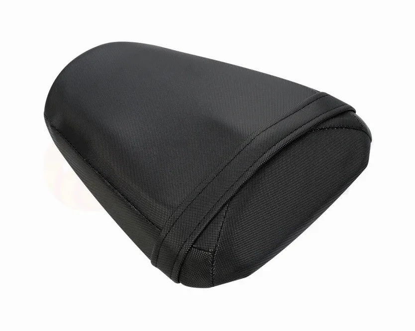 Suzuki GSXR1000 motorcycle seat covers in PU leather with waterproof and sunscreen protection