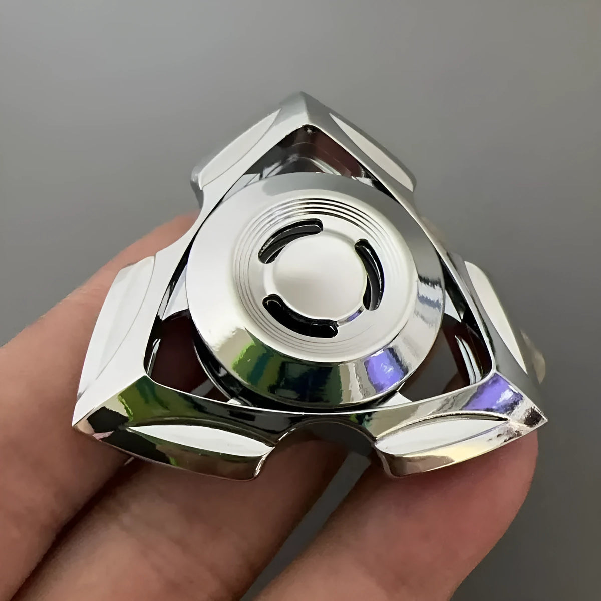 Alloy fingertip gyro decompression toy in silver and colourful finish options