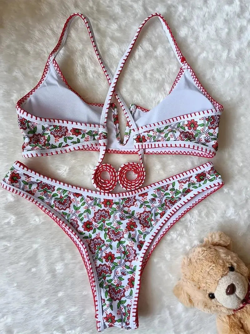 Women's floral print V-neck swimsuit in brief style with quick-drying polyester fabric