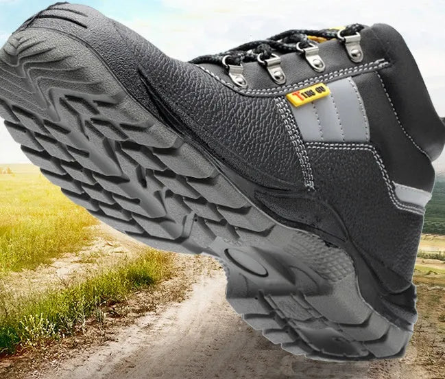 Black high-top safety shoes with steel toe cap and non-slip polyurethane sole, sizes 36-46