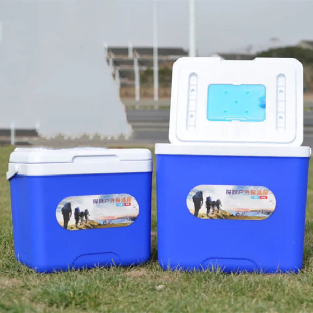 Blue insulated box with aluminium foil lining and EPS or PU insulation, capacities 3.5L to 55L