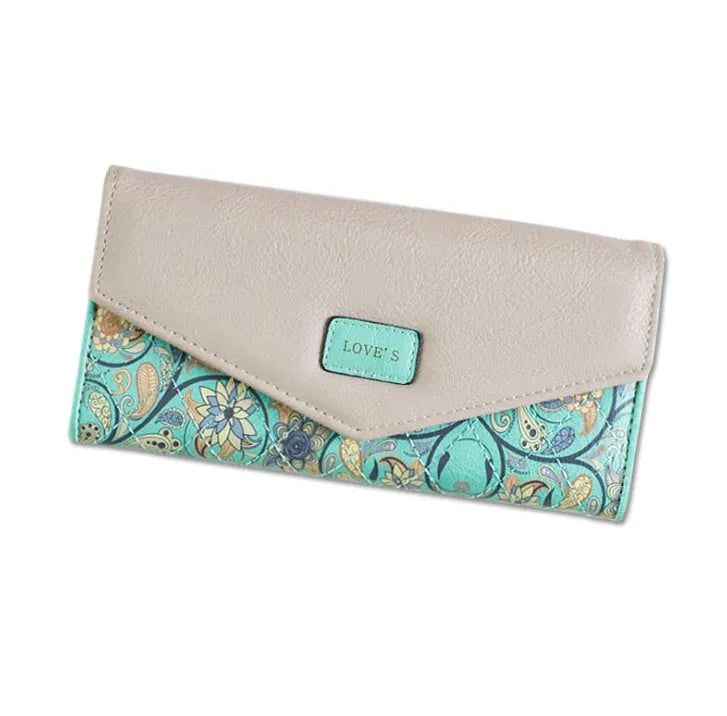 Three-fold student wallet in PU leather with buckle closure and clip, measuring 19.5cm length, available in five colours.