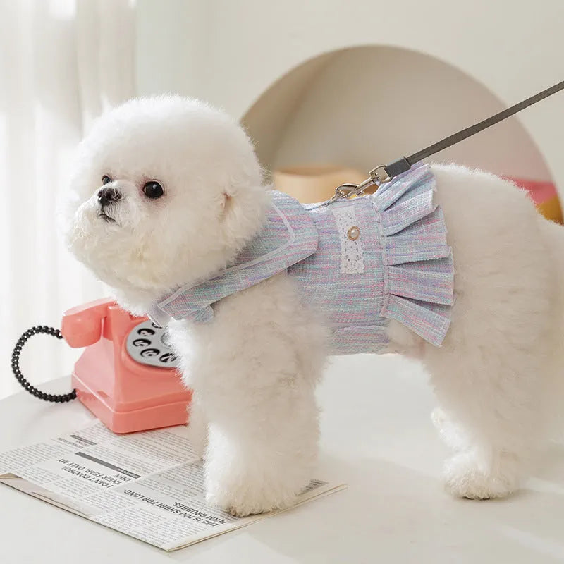 Small dog or cat clothing in pink or purple with ruffled sleeves, showing four size options for pets 1.5kg to 7.5kg