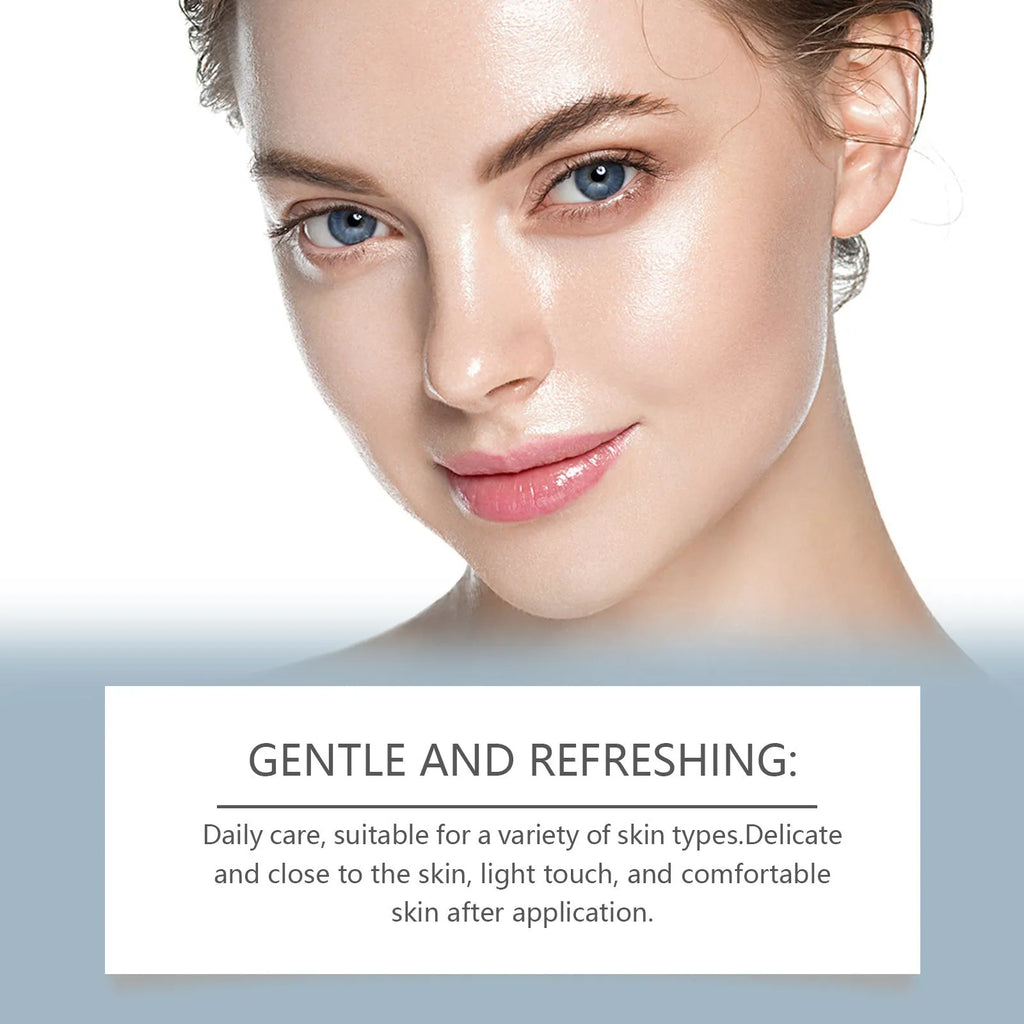 Pack of 50 glycolic acid exfoliating and moisturising cotton facial treatment pads.