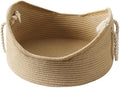 Wicker cat bed basket with corrugated scratching board, dimensions 40x40x20cm or 50x50x20cm, for feline resting and claw maintenance
