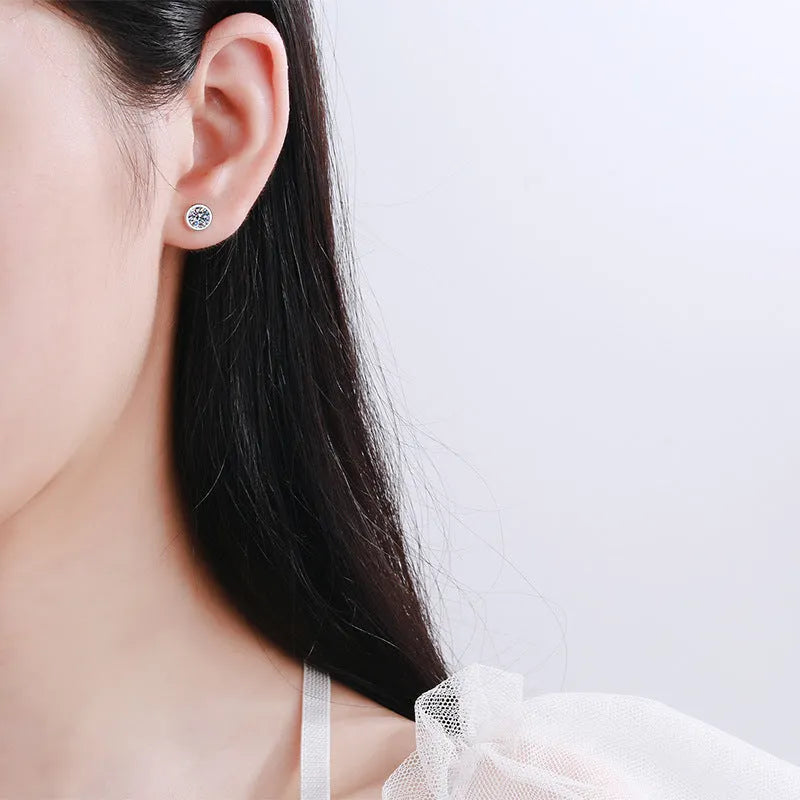 925 sterling silver earrings with Pt950 gold plating and geometric designs featuring moissanite or zircon stones
