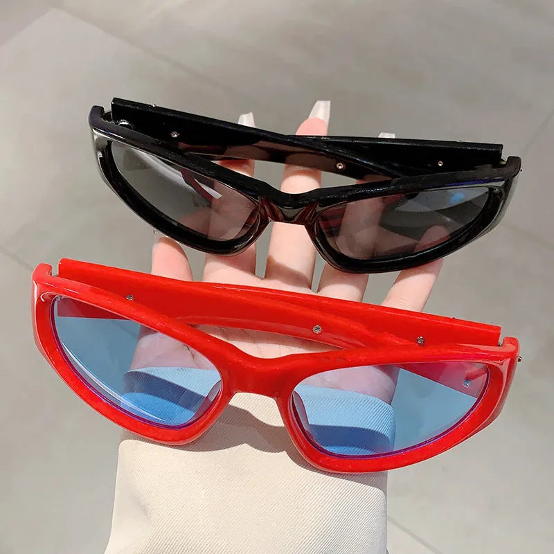Outdoor sports windproof sunglasses with black frame and blue lens, Category 3 protection