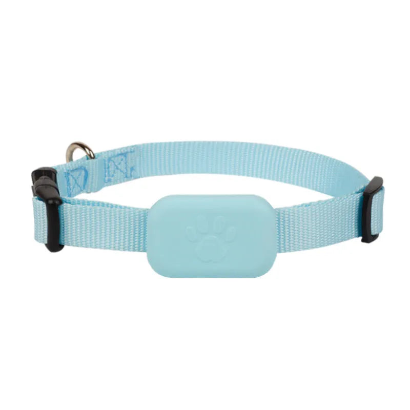 Pet positioning collar for cats and puppies with adjustable 28-39cm length and Bluetooth 5.2 connectivity