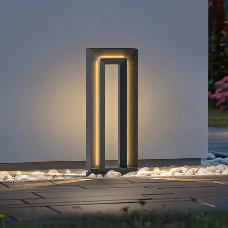 62cm tall solar powered waterproof outdoor garden lamp with geometric design