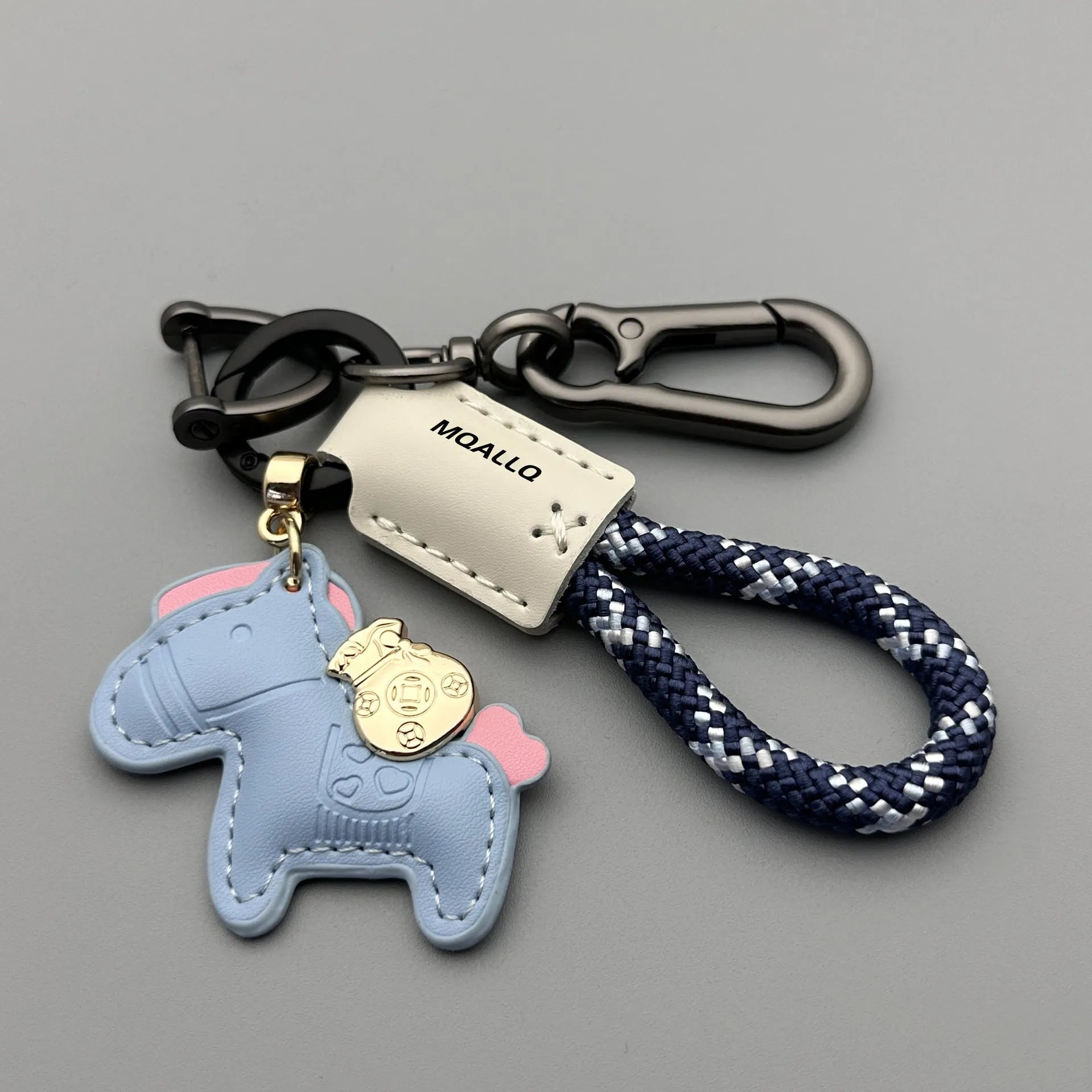 Handmade cowhide car key ring pendant with zinc alloy pony belt buckle and flanelle rope in various colours
