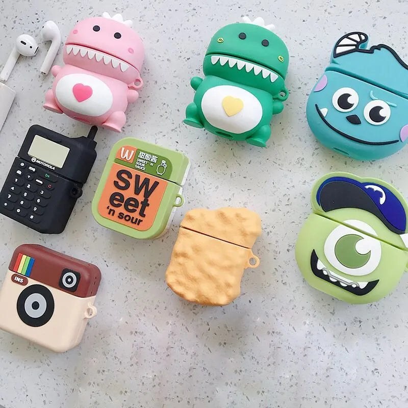 Silicone AirPods case with cartoon animal design in green colour, compatible with AirPods 1/2 generation