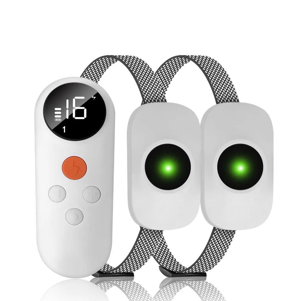 Colour screen bark stopper dog trainer in black or white with ABS housing, chain ring and rope included