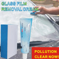 15ml white spray bottle of automotive glass anti-fog treatment with English packaging