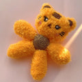 Indoor catnip ball toy measuring 12.5 cm in diameter, available in animal shapes including brown bear, bunny, frog, panda, and tiger