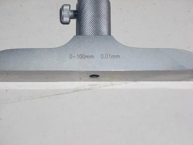 Depth micrometer measuring instrument with 0-100mm range and 0.01μm resolution for internal depth measurements