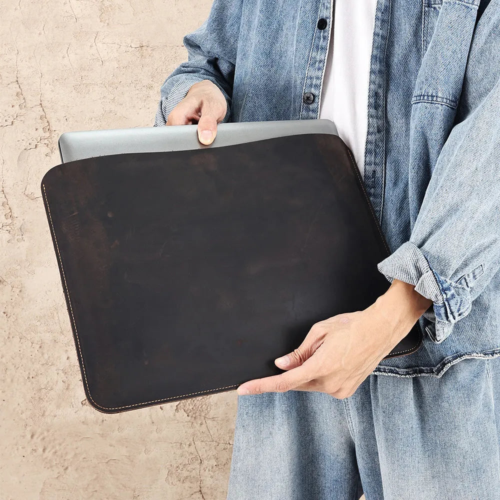 Brown crazy horse leather horizontal computer liner bag with first-layer cowhide construction and wear-resistant function