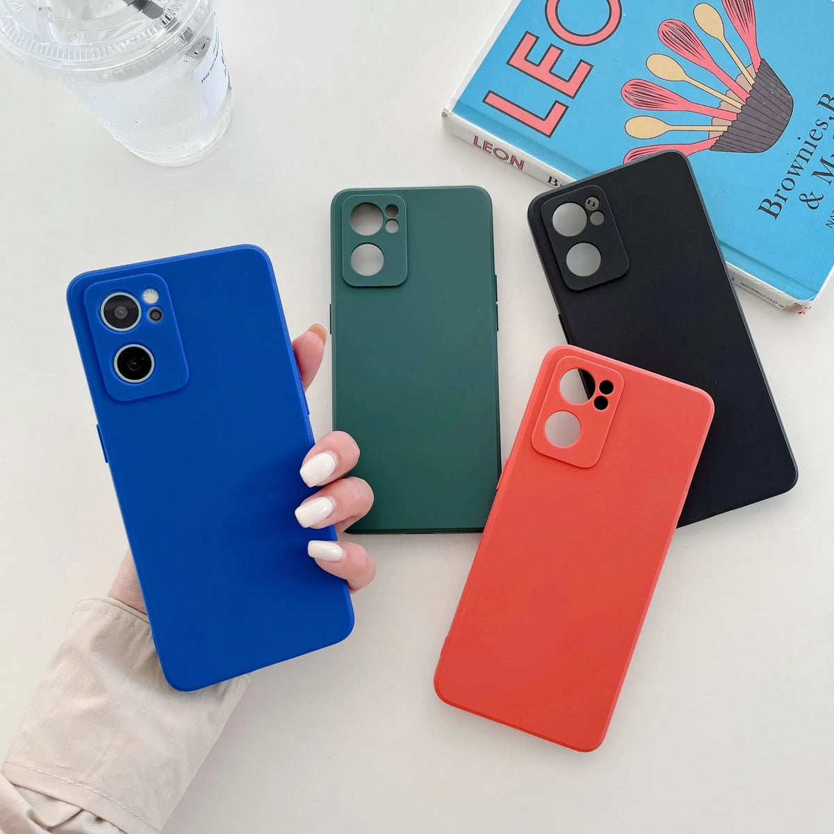 Fine hole matte TPU straight edge phone case for Realme 10 and Realme V20 in black and antique white
