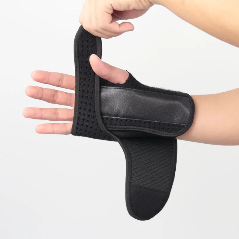 Men's joint tendon sheath support gloves made from grey neoprene and aluminium plywood.