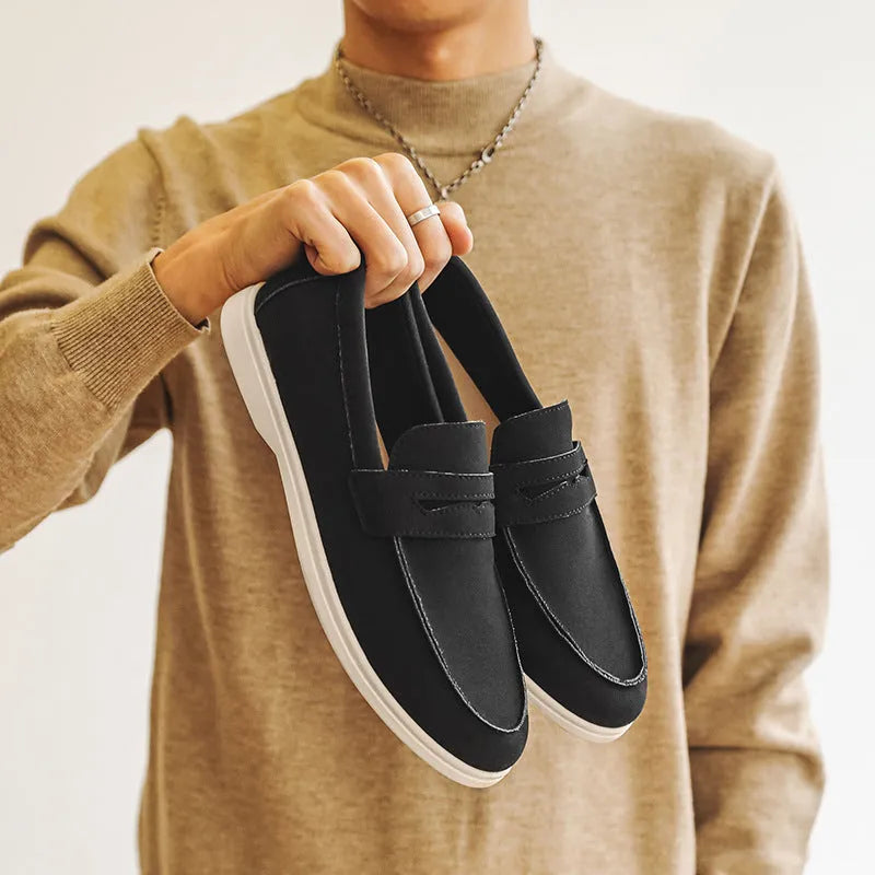 Men's suede casual shoes in beige, black, brown, or sky blue with a round toe and low flat heel.