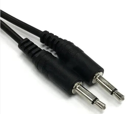 3.5 mm audio extender cable, one metre long, with male plug and female socket