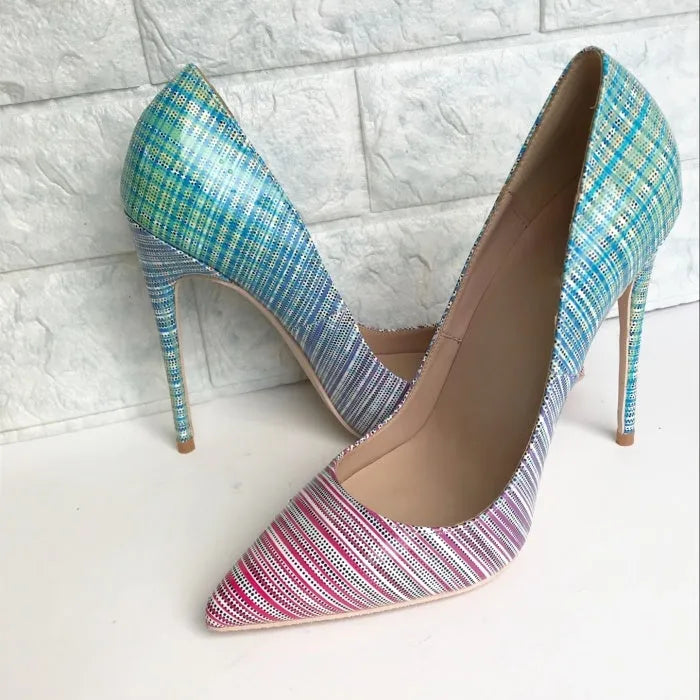 Ladies' gradient patent leather heels in pink-blue fade with pointed toe and sheepskin insoles